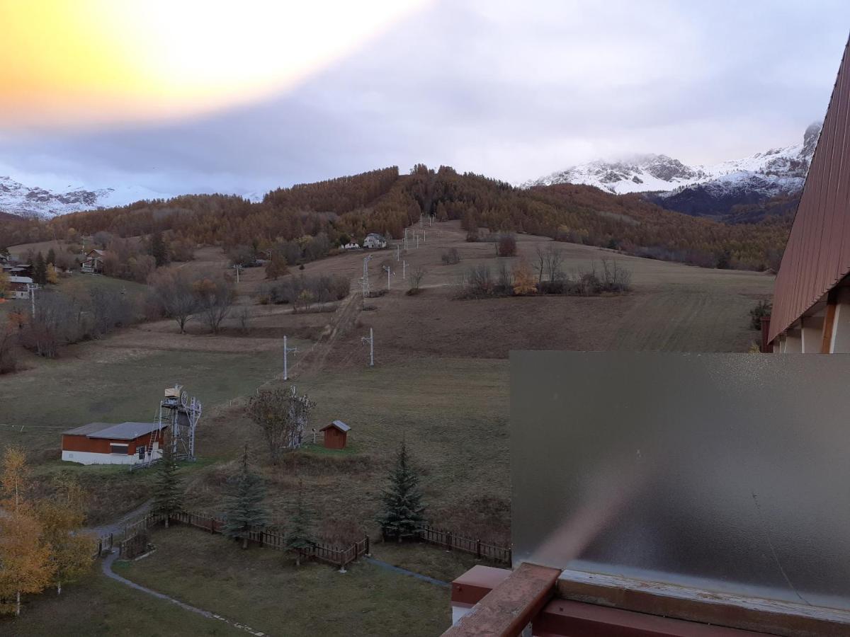 Appartement 2 ch 35m2 au bord des pistes de ski Enchastrayes Extérieur photo