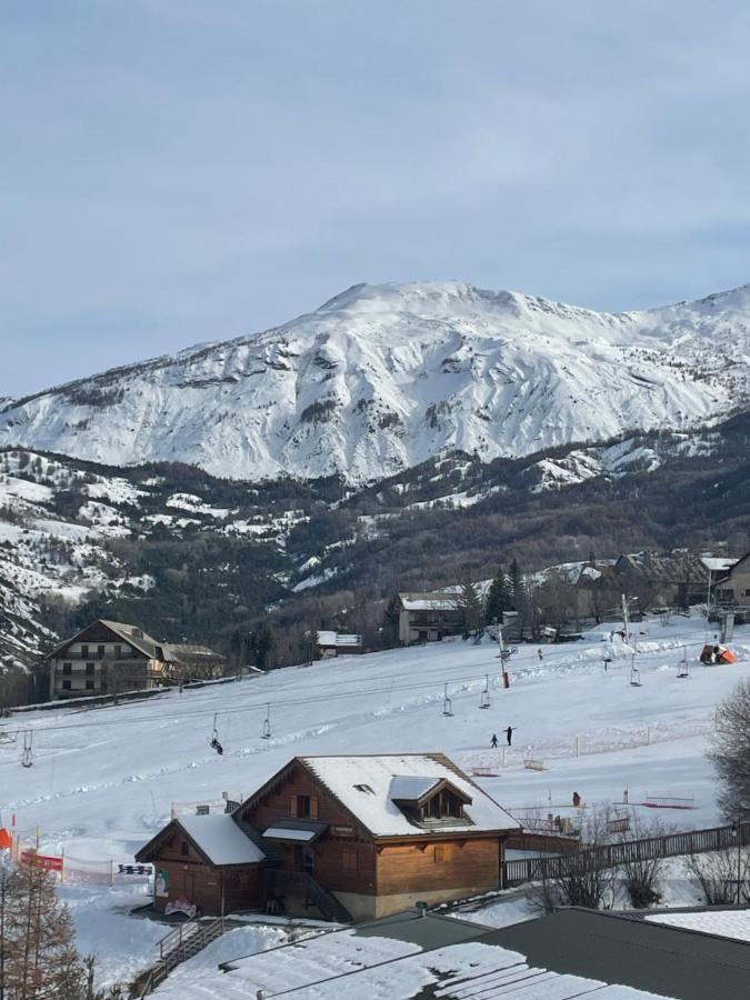 Appartement 2 ch 35m2 au bord des pistes de ski Enchastrayes Extérieur photo